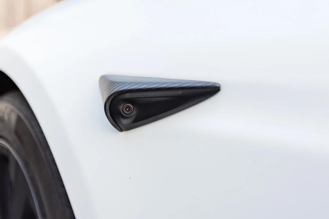 2022 Tesla Model S - Image 15 of 31