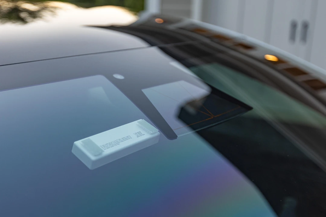 2022 Tesla Model S - Image 9 of 31