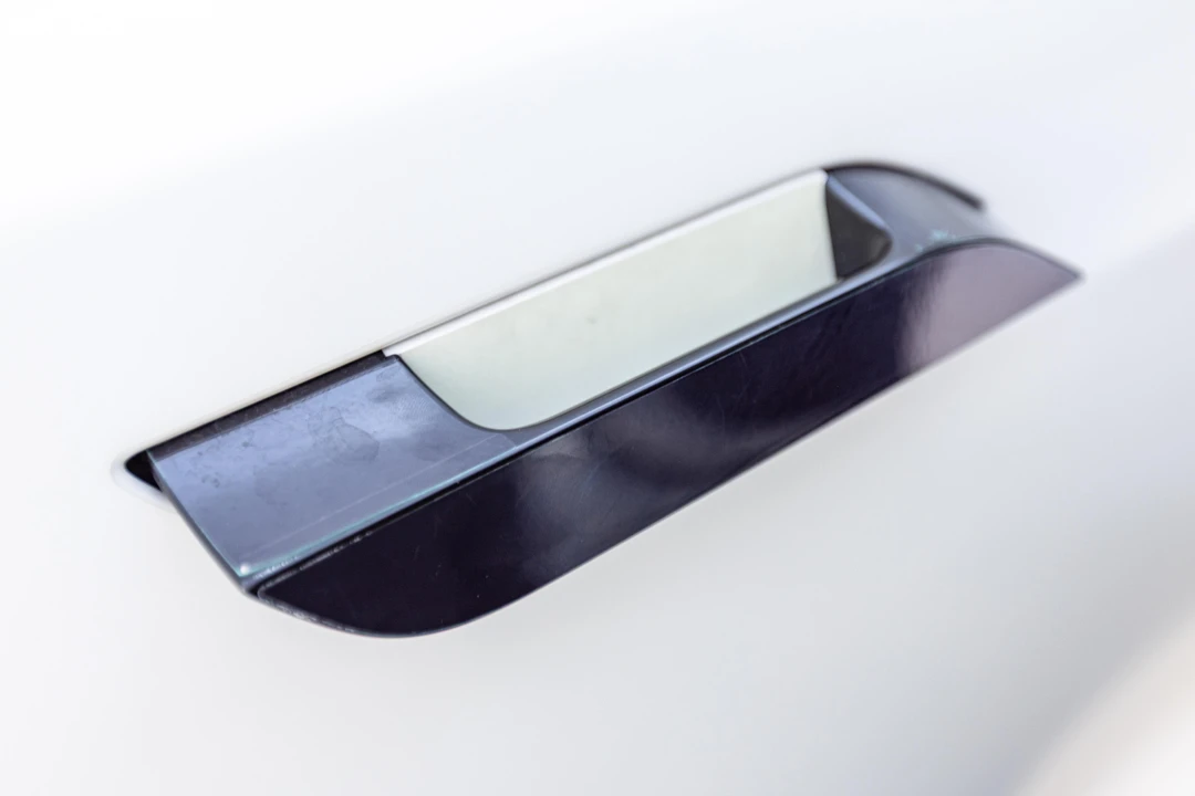 2022 Tesla Model S - Image 23 of 31