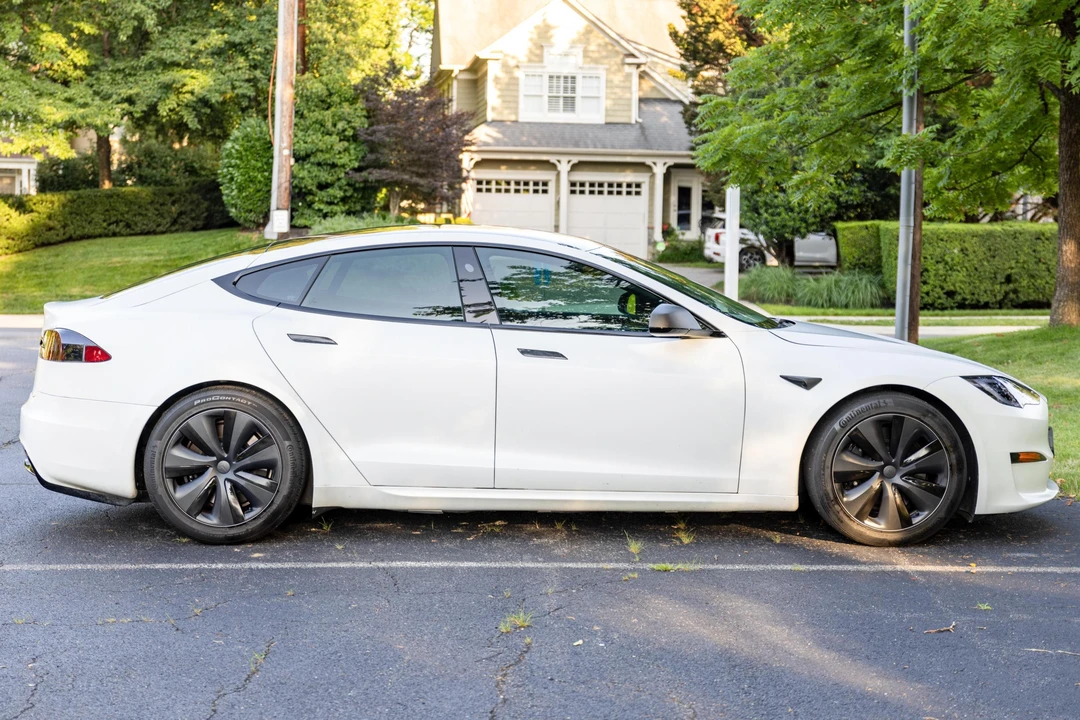 2022 Tesla Model S - Image 3 of 31