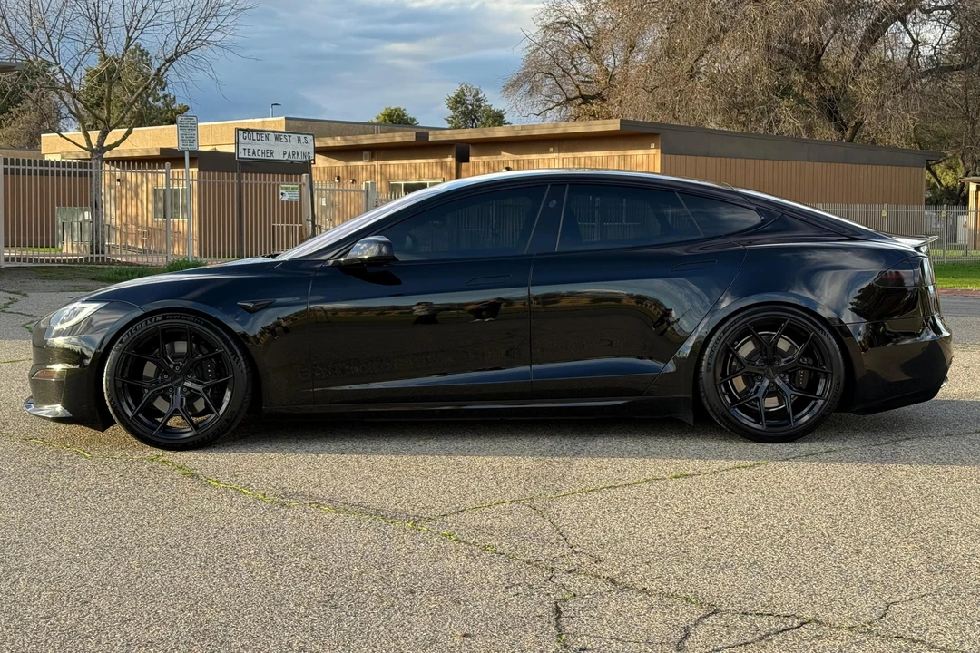 2022 Tesla Model S - Image 3 of 31