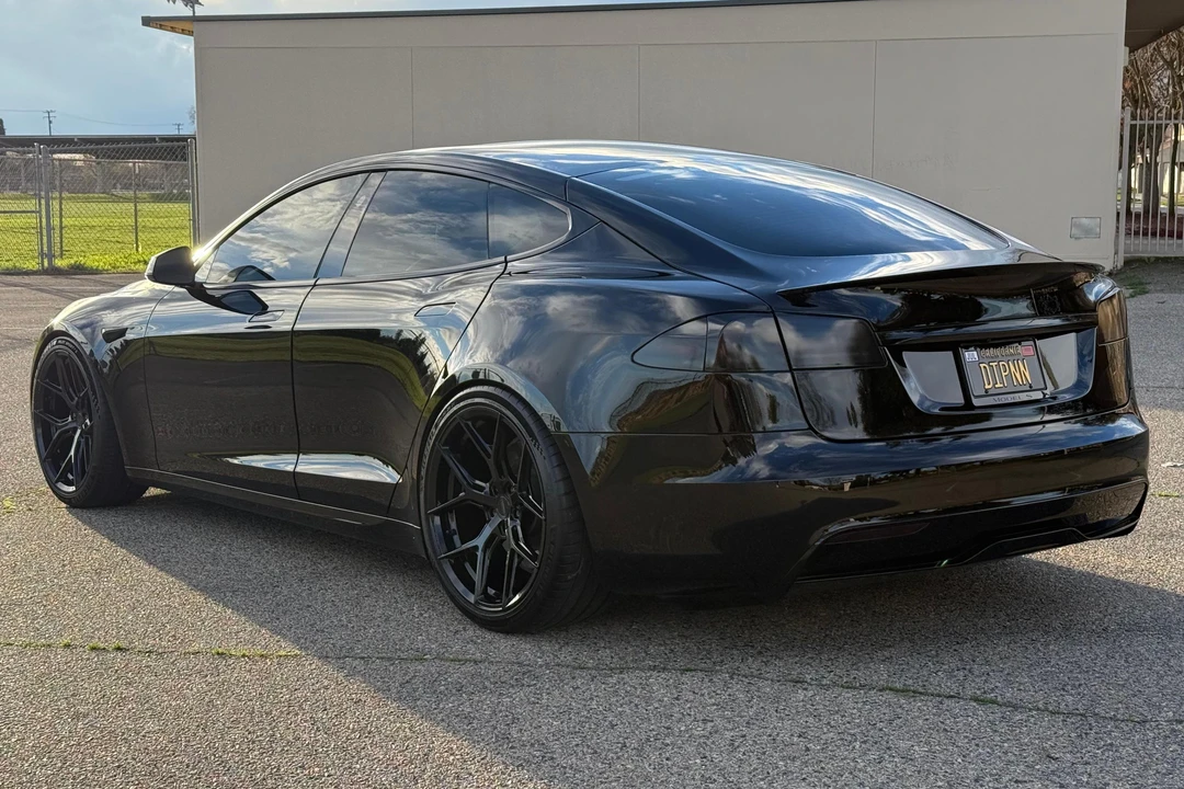 2022 Tesla Model S - Image 4 of 31