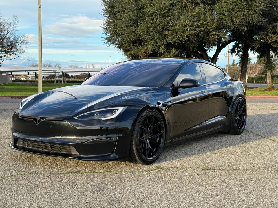 2022 Tesla Model S - Image 7 of 31