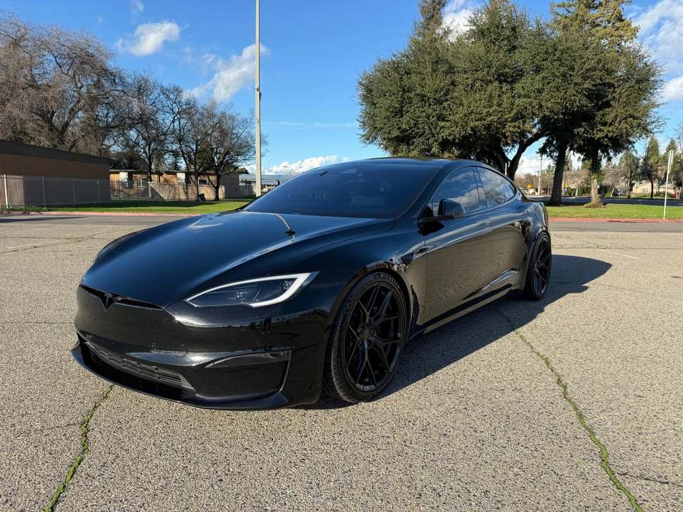 2022 Tesla Model S - Image 13 of 31
