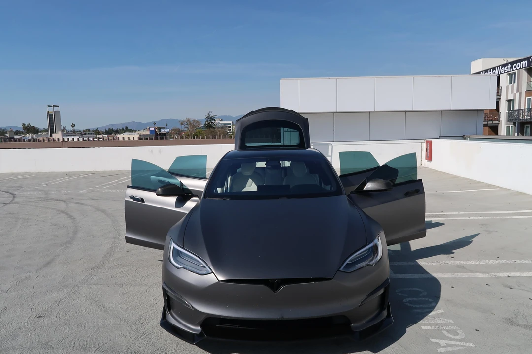 2022 Tesla Model S - Image 15 of 31