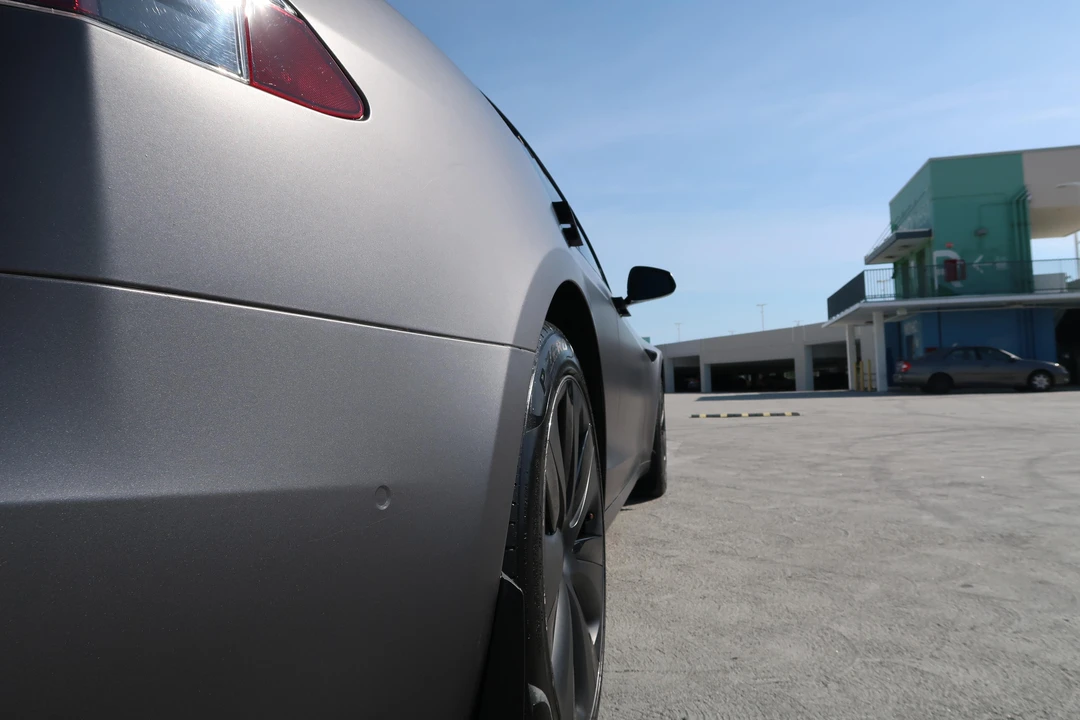 2022 Tesla Model S - Image 28 of 31