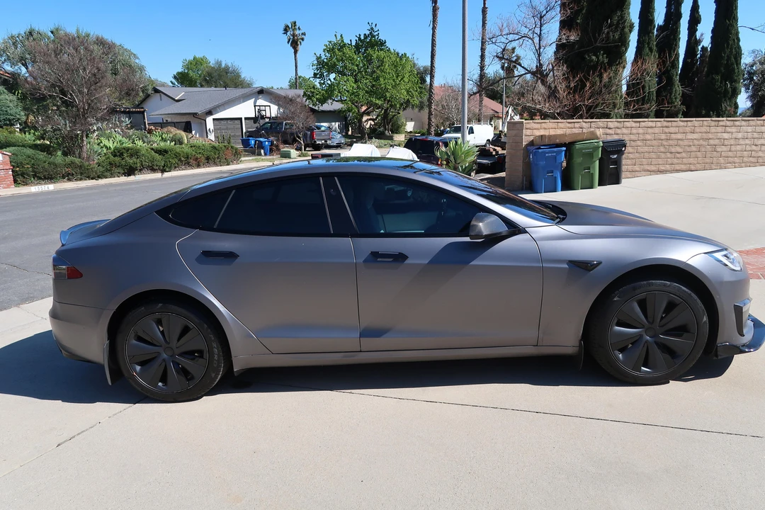 2022 Tesla Model S - Image 11 of 31