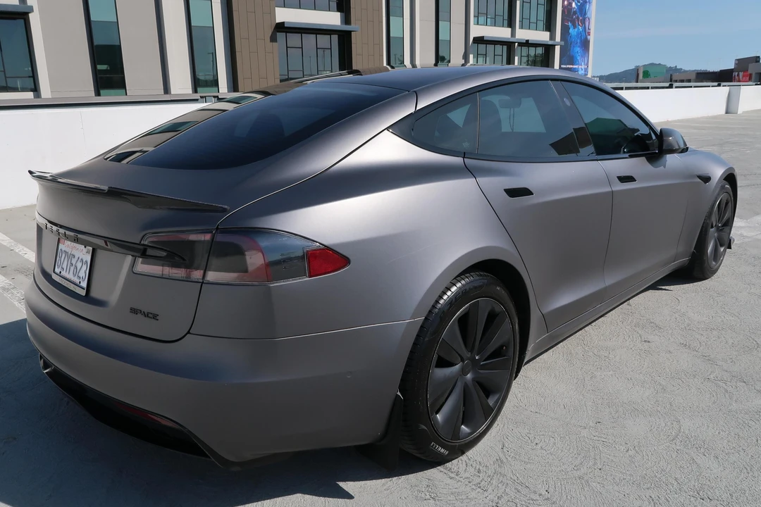 2022 Tesla Model S - Image 4 of 31