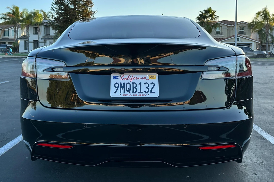 2022 Tesla Model S - Image 5 of 31