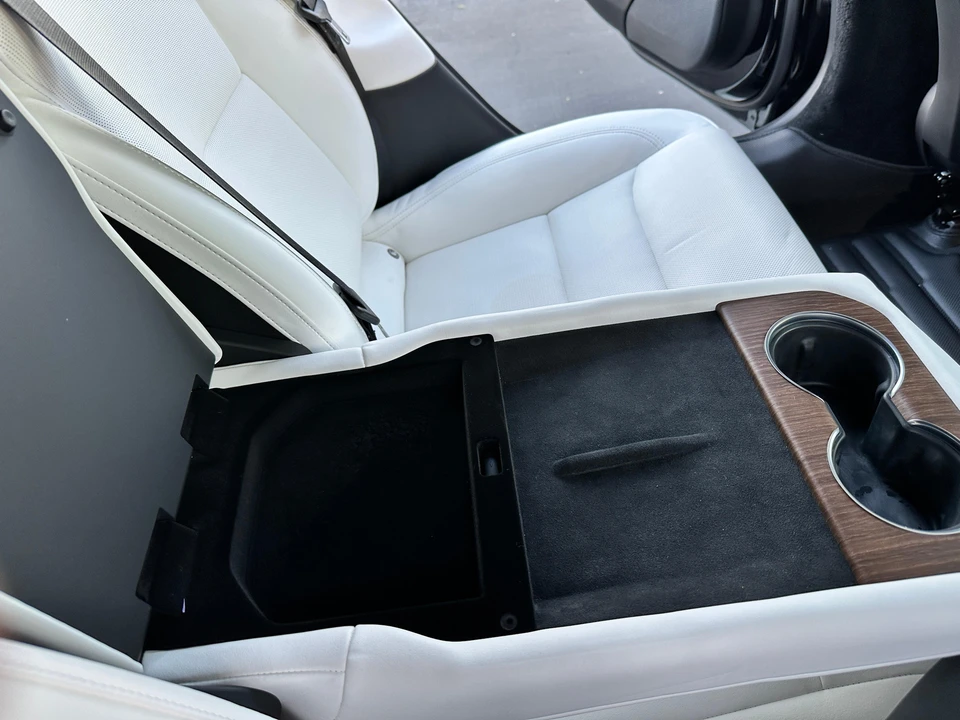 2022 Tesla Model S - Image 23 of 31