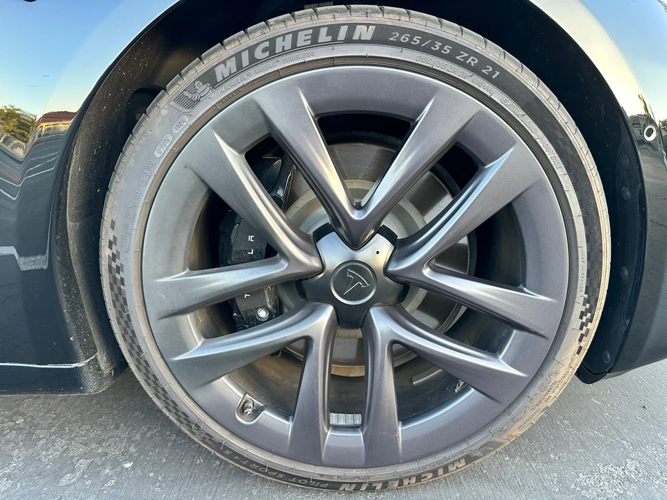 2022 Tesla Model S - Image 6 of 31