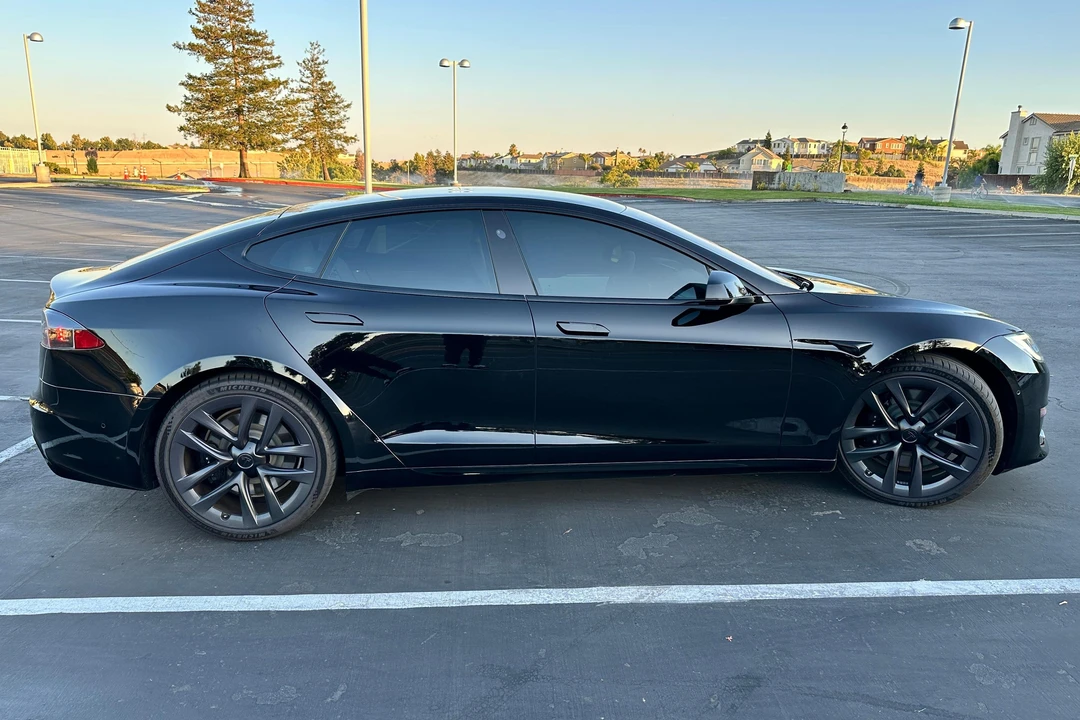 2022 Tesla Model S - Image 3 of 31