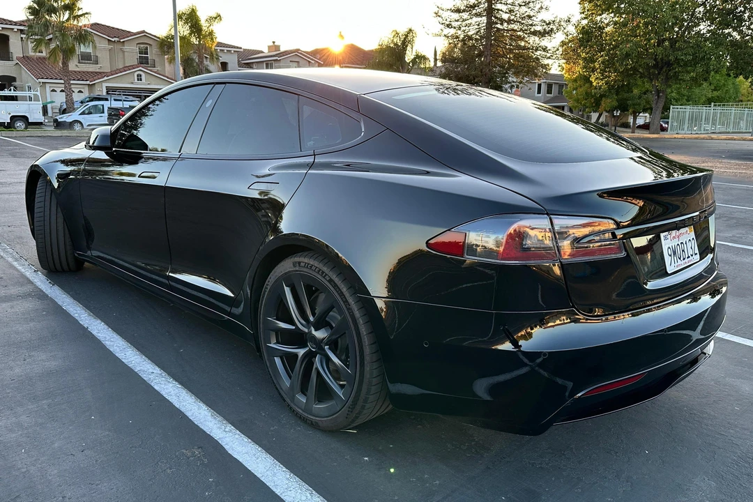 2022 Tesla Model S - Image 4 of 31