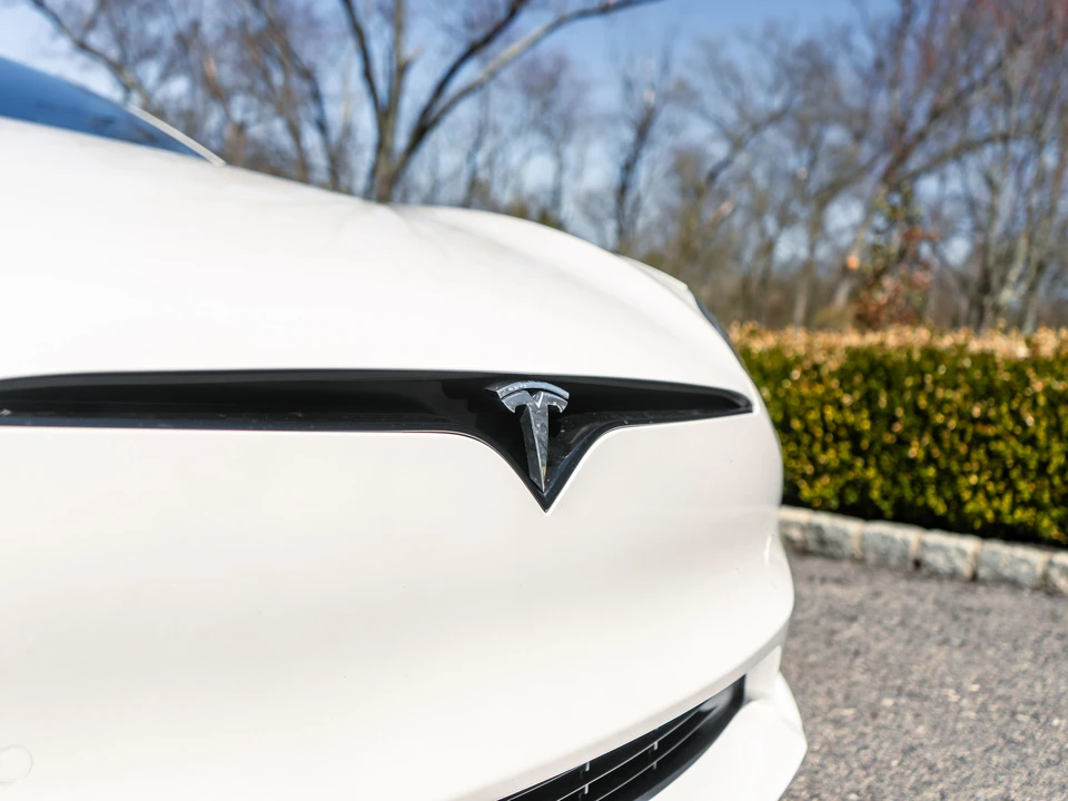 2022 Tesla Model S - Image 22 of 31