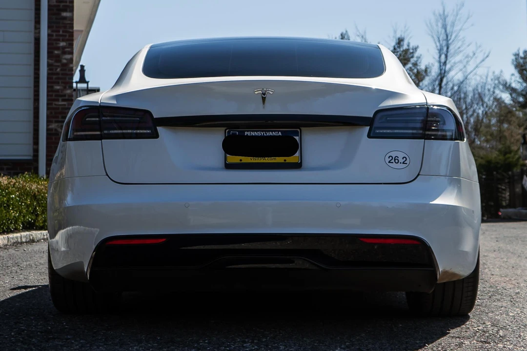 2022 Tesla Model S - Image 5 of 31