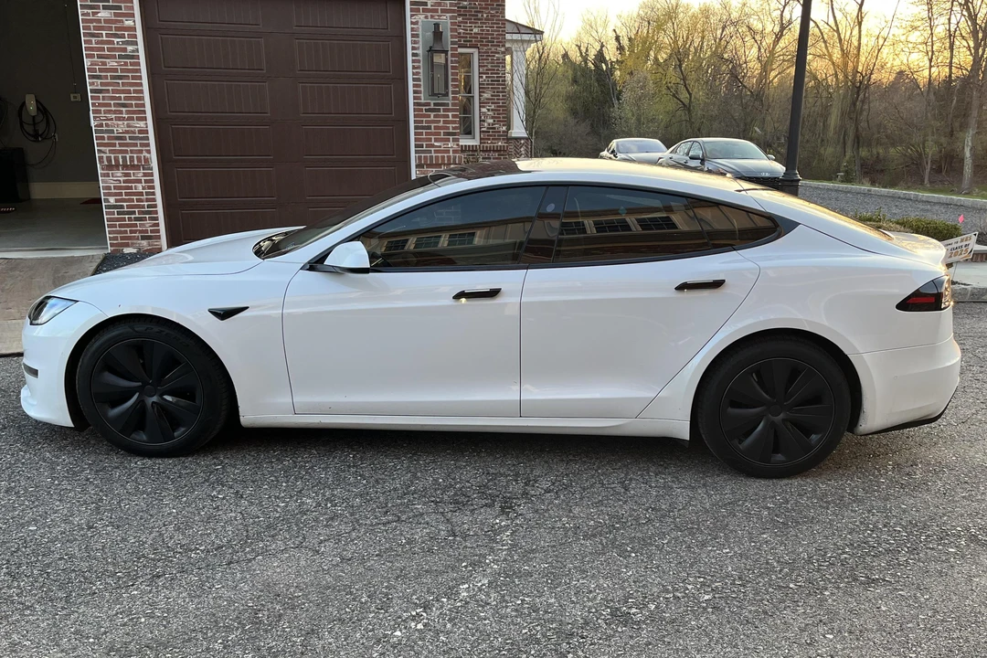 2022 Tesla Model S - Image 3 of 31