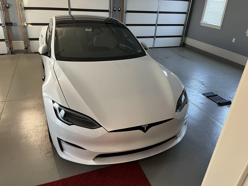 2022 Tesla Model S - Image 19 of 31