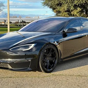 2022 Tesla Model S Long Range