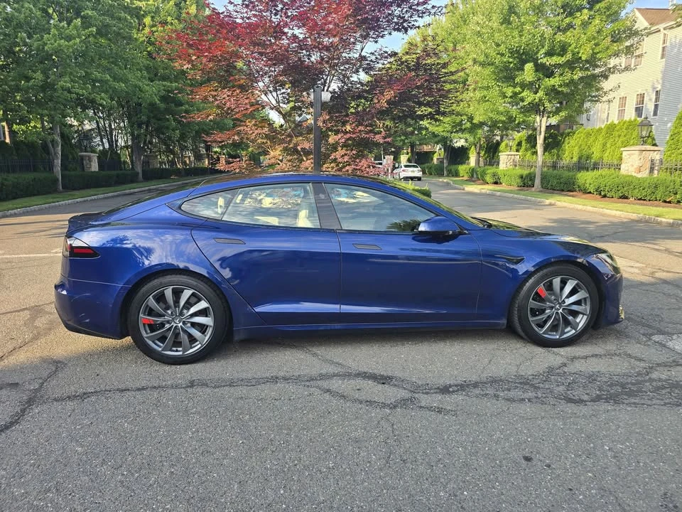 2022 Tesla Model S - Image 7 of 19