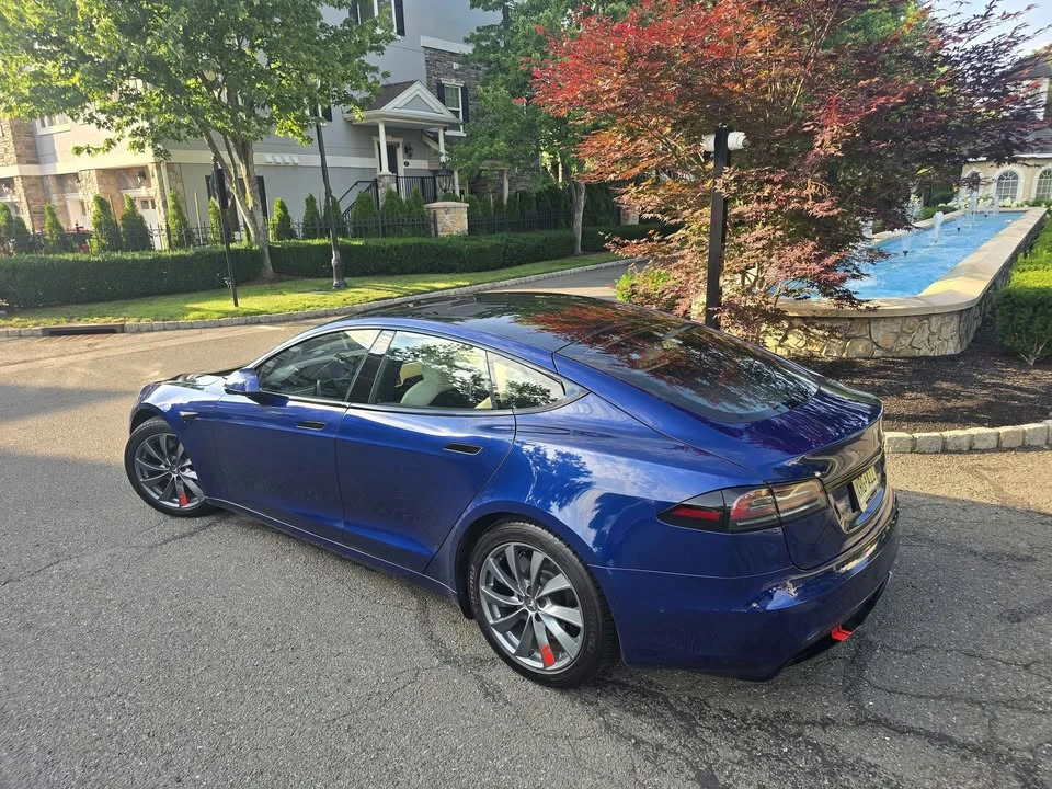 2022 Tesla Model S - Image 3 of 19