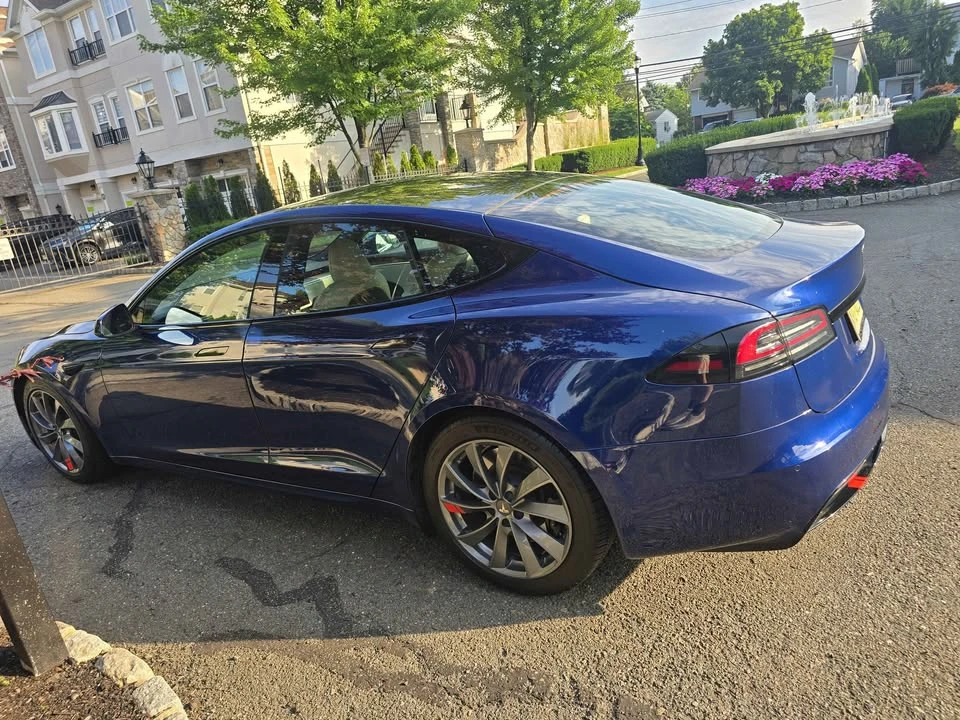 2022 Tesla Model S - Image 12 of 19