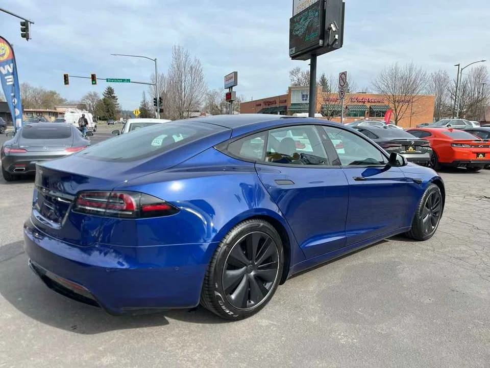 2022 Tesla Model S - Image 4 of 12