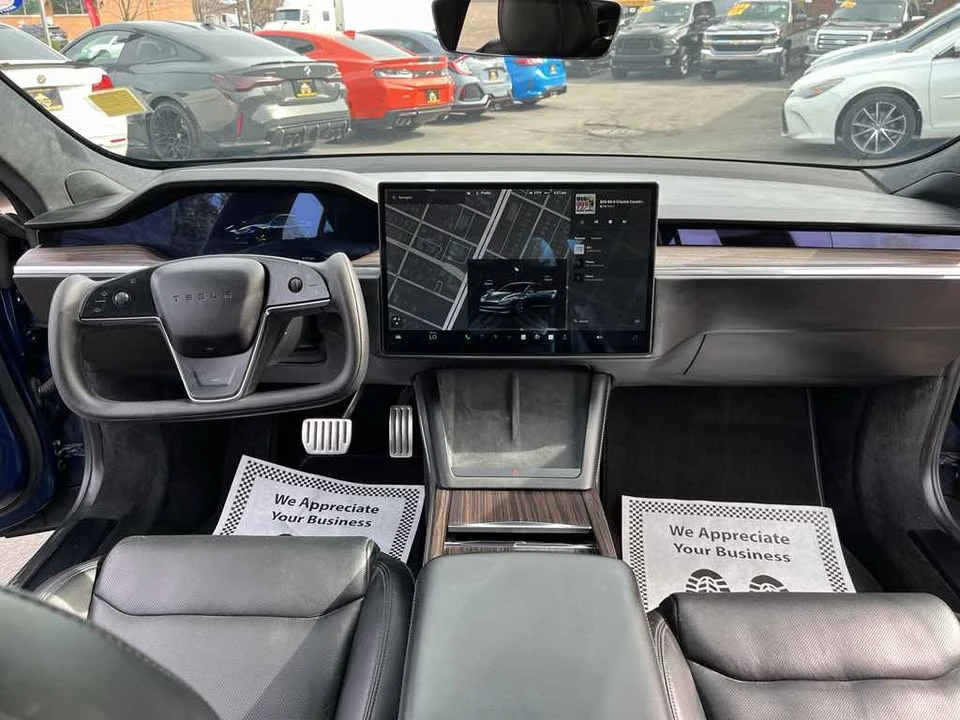2022 Tesla Model S - Image 11 of 12