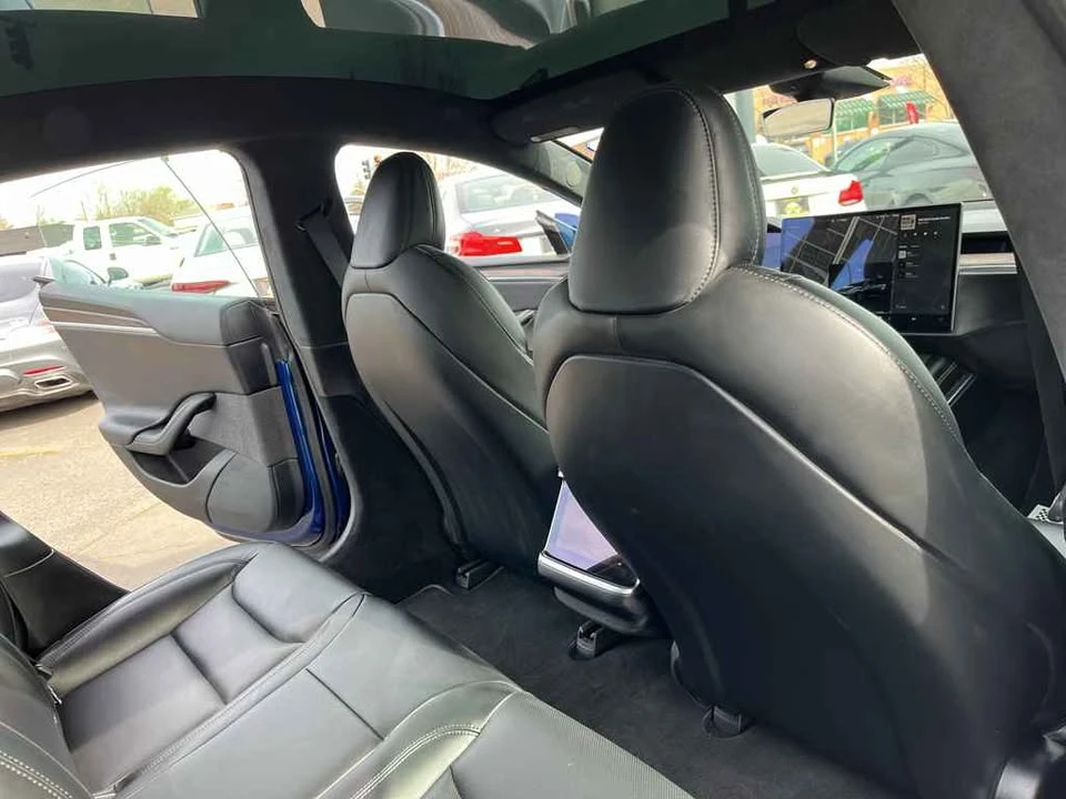 2022 Tesla Model S - Image 10 of 12