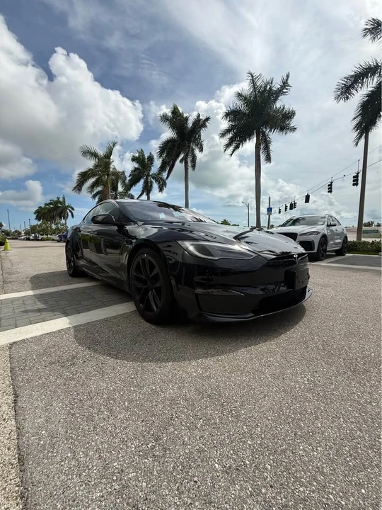 2022 Tesla Model S - Image 2 of 20