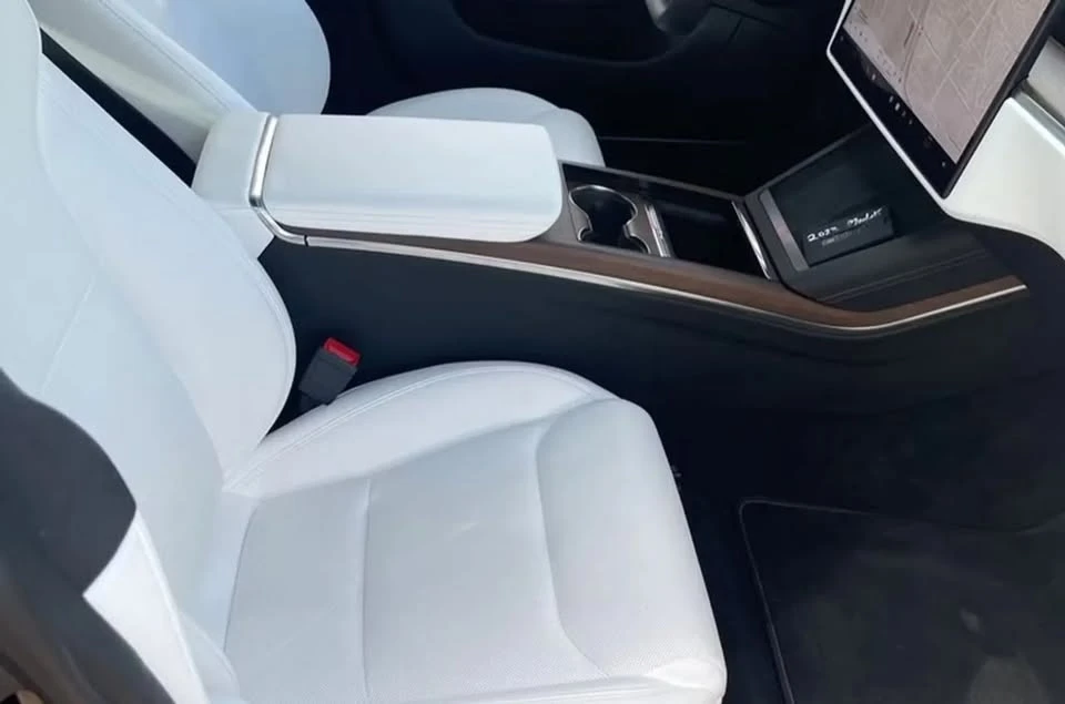 2022 Tesla Model S - Image 12 of 12