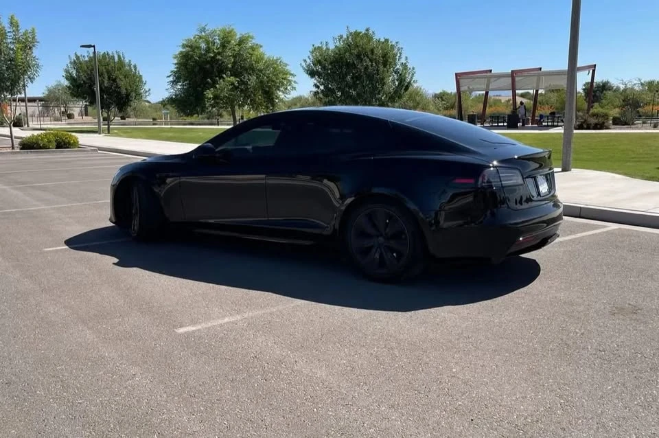 2022 Tesla Model S - Image 6 of 12