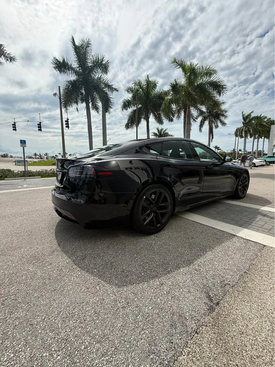 2022 Tesla Model S - Image 3 of 20