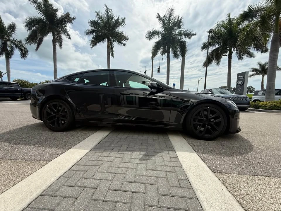 2022 Tesla Model S - Image 5 of 20