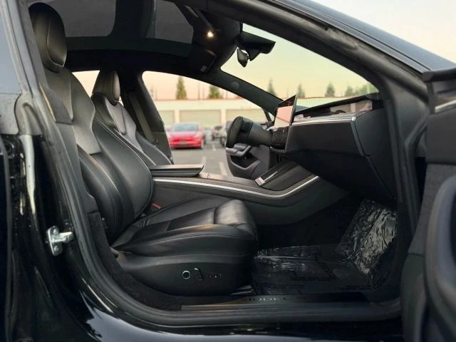 2022 Tesla Model S - Image 13 of 21