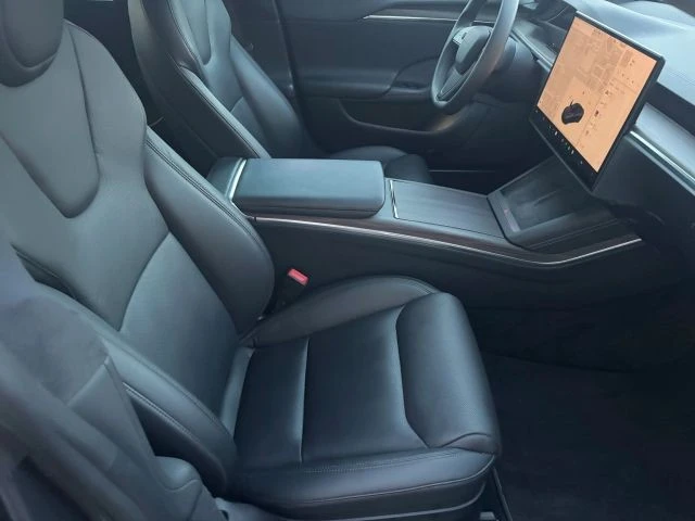 2022 Tesla Model S - Image 10 of 12