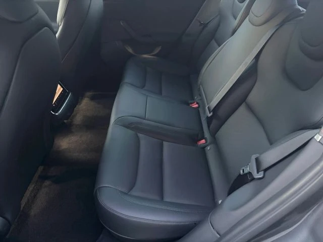2022 Tesla Model S - Image 11 of 12