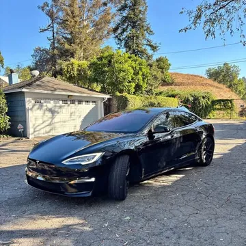 2022 Tesla Model S Long Range