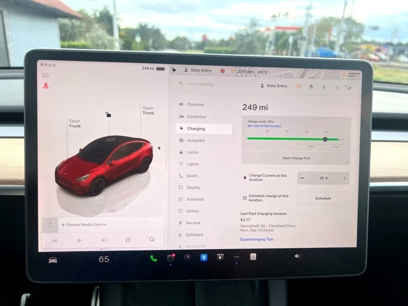 2022 Tesla Model S - Image 18 of 21