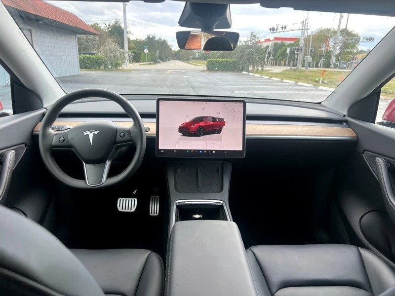 2022 Tesla Model S - Image 14 of 21