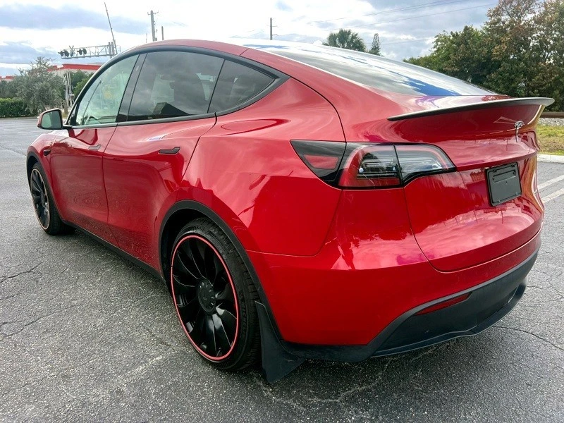 2022 Tesla Model S - Image 5 of 21