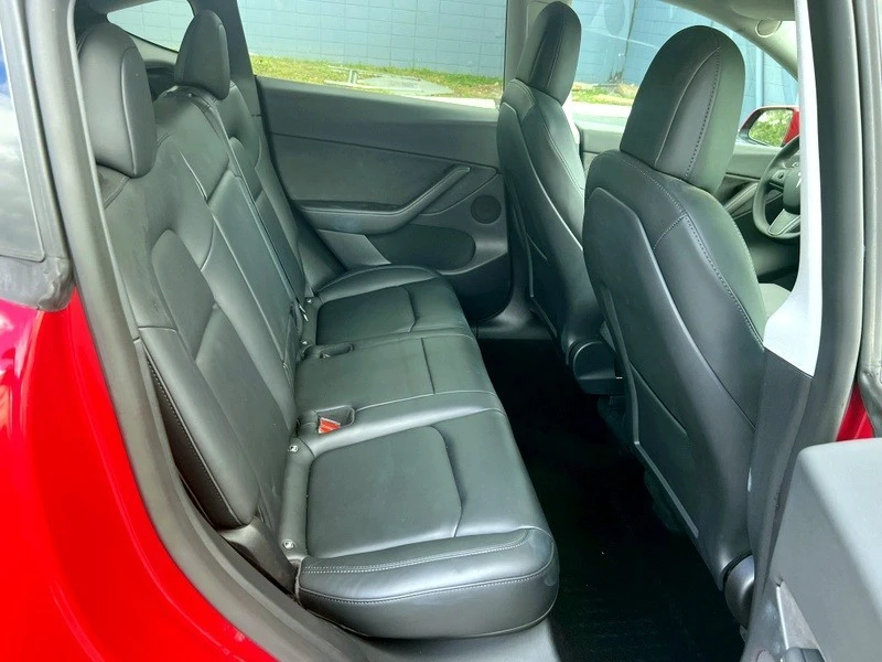 2022 Tesla Model S - Image 11 of 21