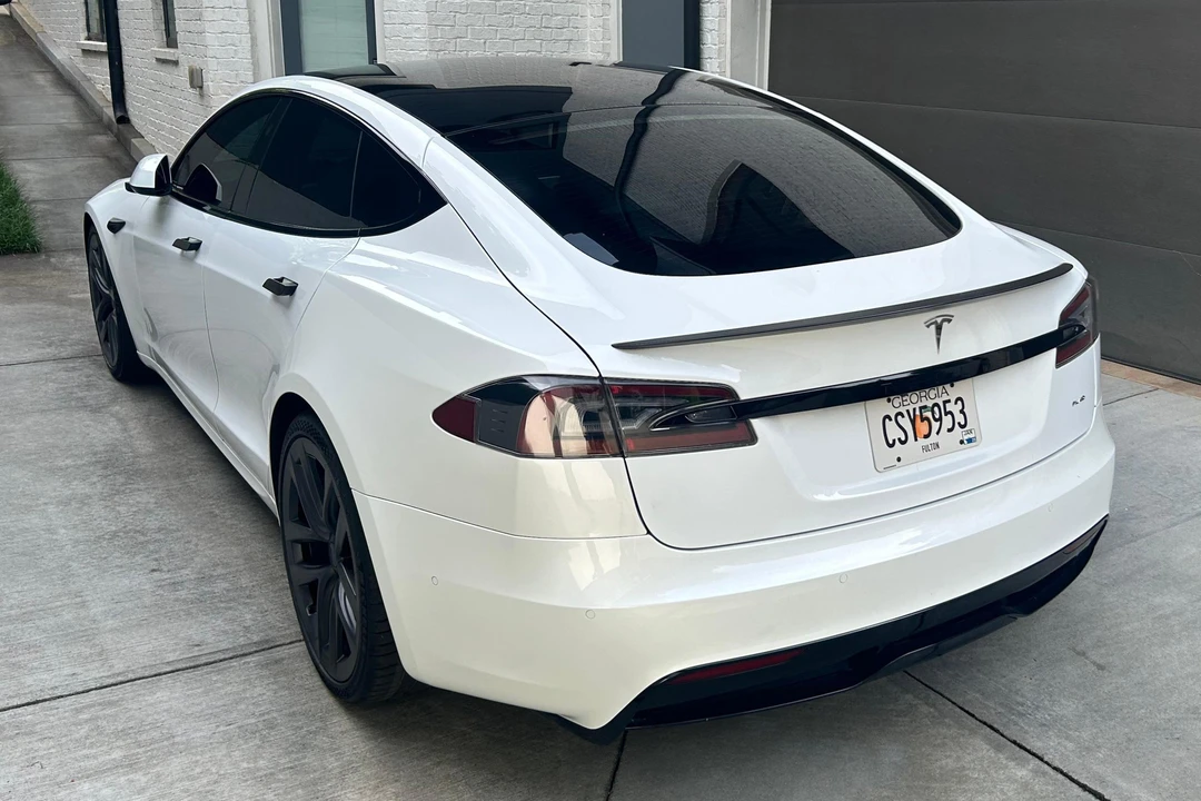 2022 Tesla Model S Plaid - Image 4 of 31