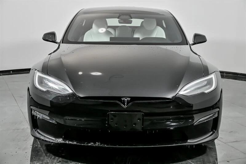 2022 Tesla Model S Plaid - Image 4 of 21