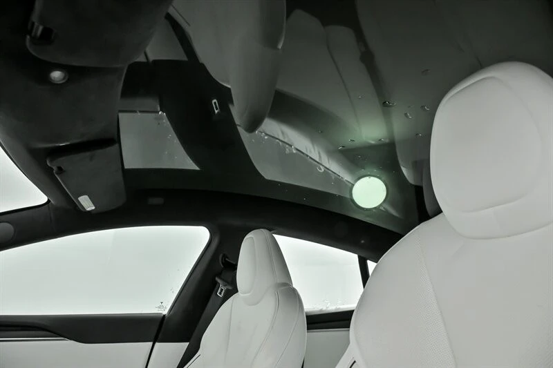 2022 Tesla Model S Plaid - Image 21 of 21