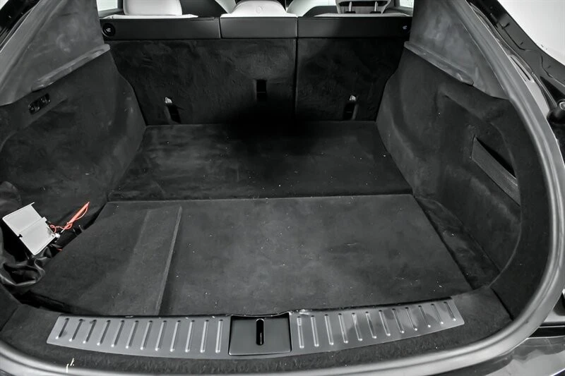 2022 Tesla Model S Plaid - Image 15 of 21