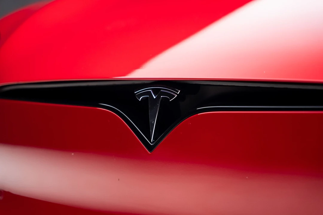 2022 Tesla Model S Plaid - Image 13 of 21