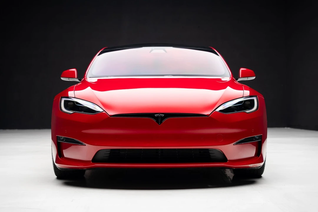 2022 Tesla Model S Plaid - Image 8 of 21