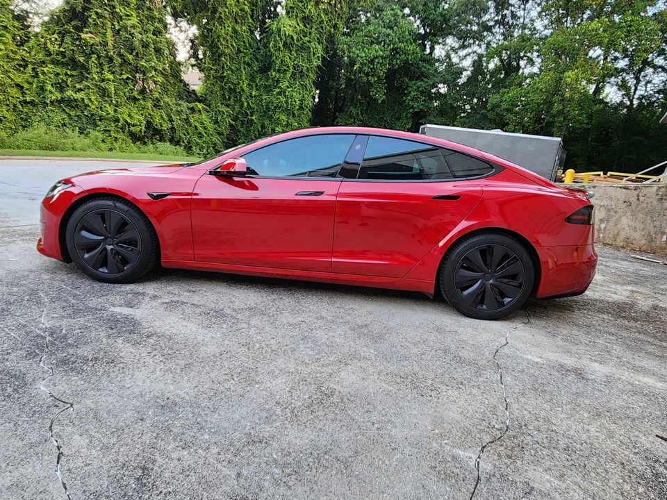 2022 Tesla Model S Plaid - Image 5 of 31