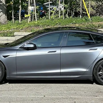 2022 Tesla Model S Plaid