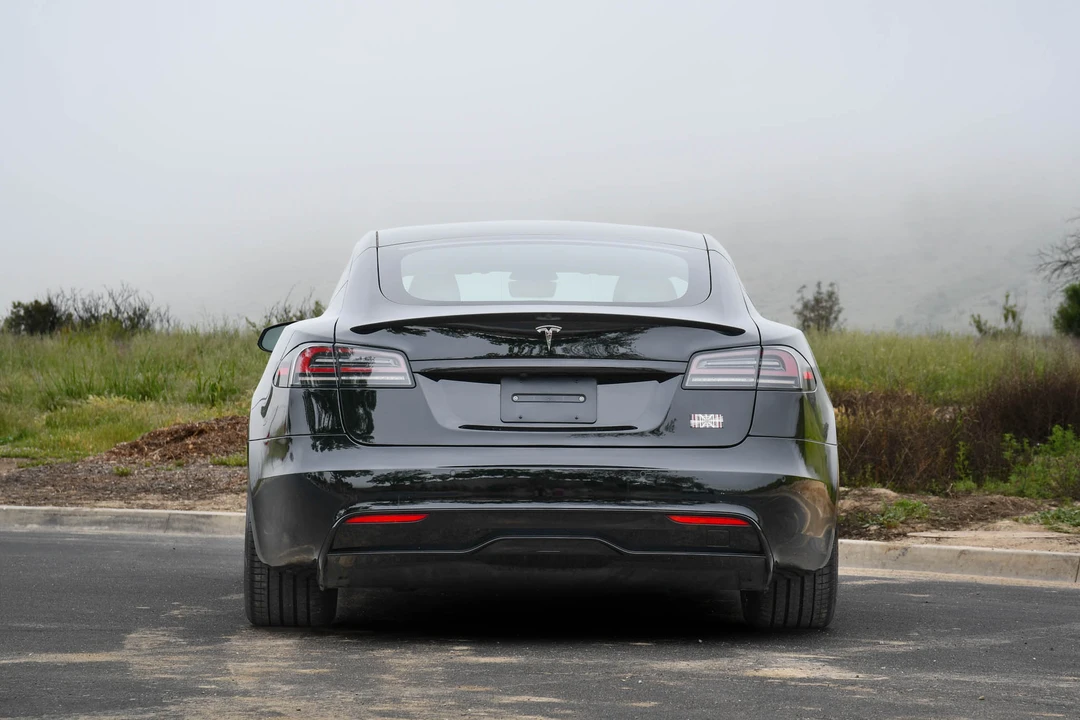 2022 Tesla Model S Plaid - Image 8 of 31